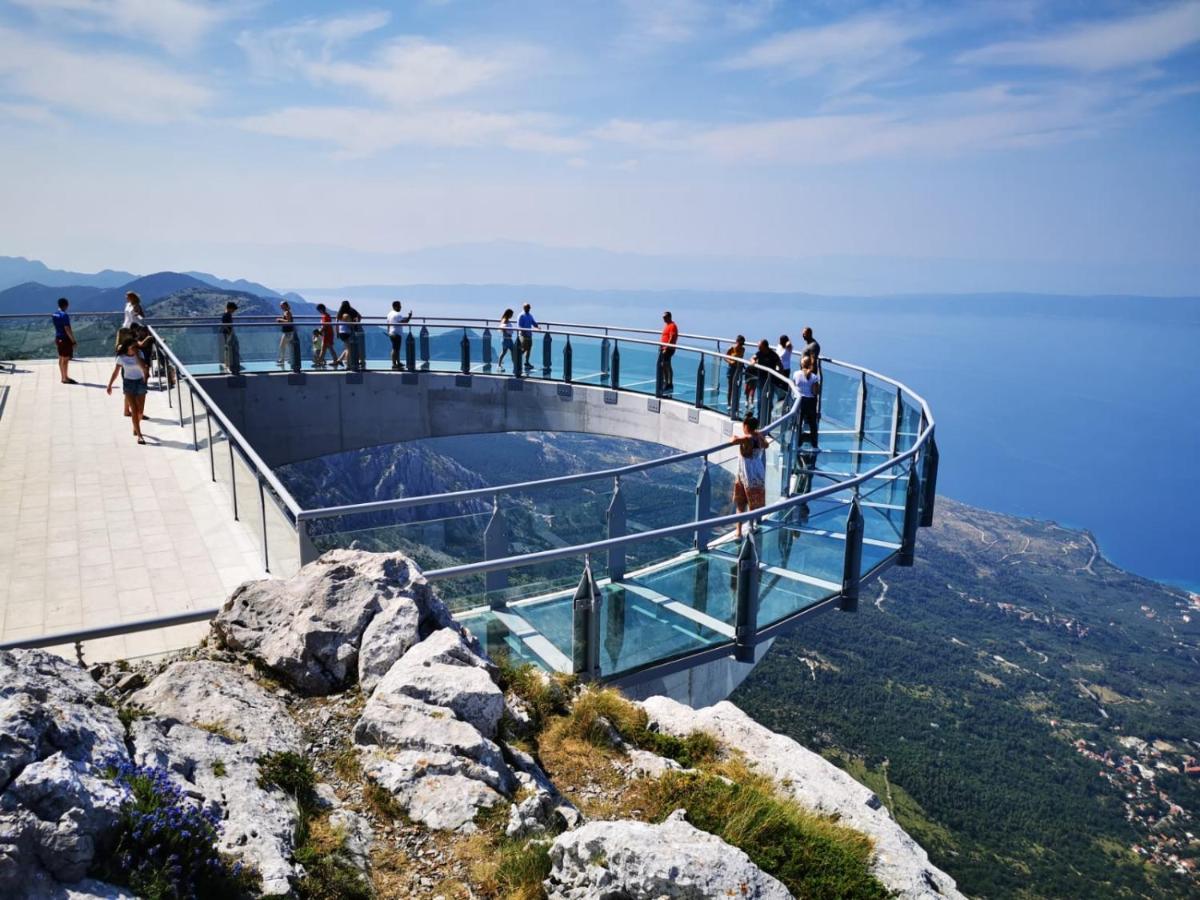 Apartments Deak Makarska Buitenkant foto